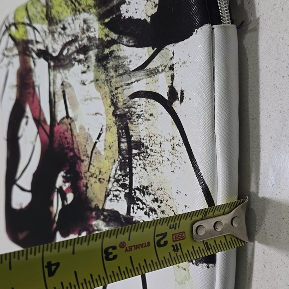 Neiman Marcus Artistic Black and Yellow Cosmetic Case - Picture 9 of 9